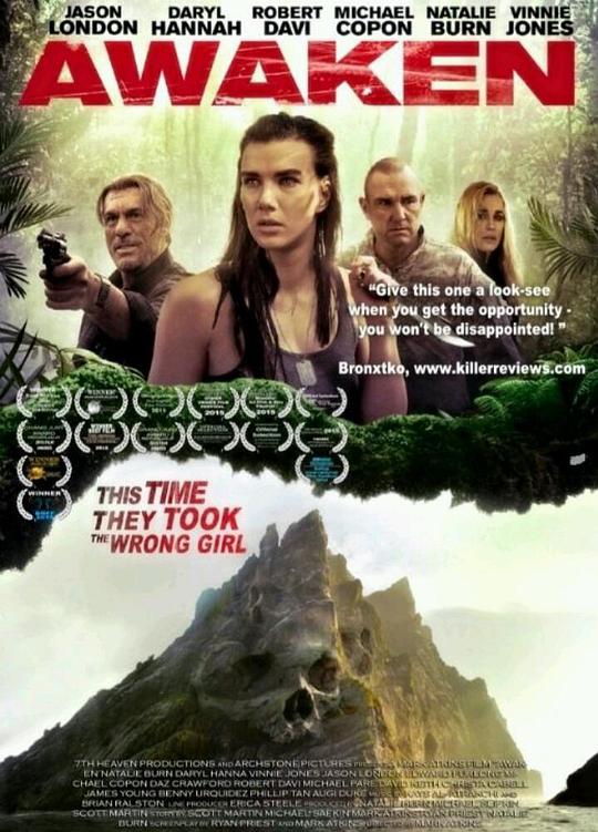 逃出绝命岛 Awaken (2015)